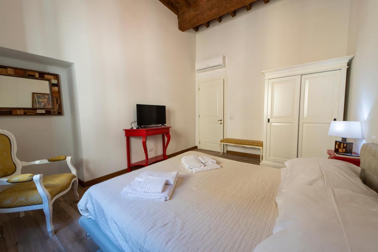Residenza Santa Croce Appartement Florence Buitenkant foto